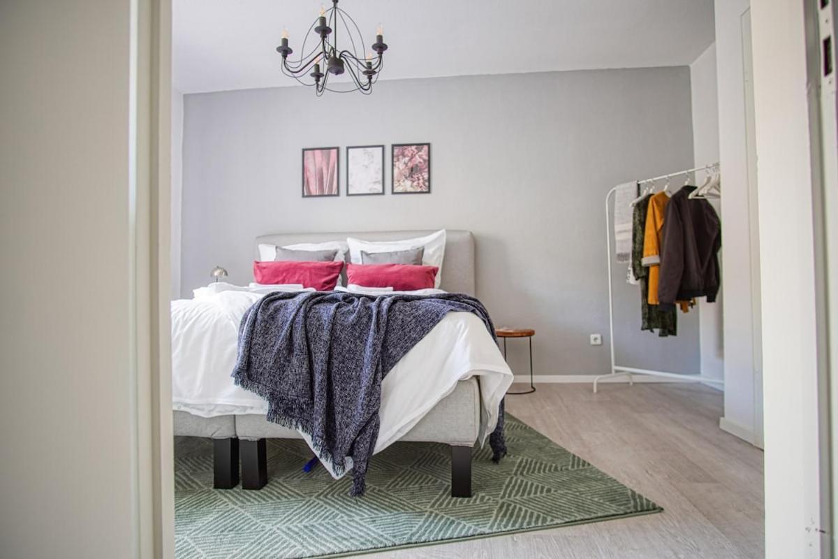Spacestays Blue Raspberry Appartement Essen
